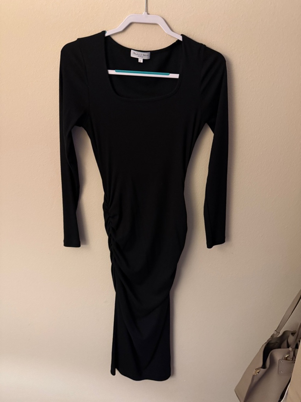 Black Long Sleeve Ruched Midi Dress